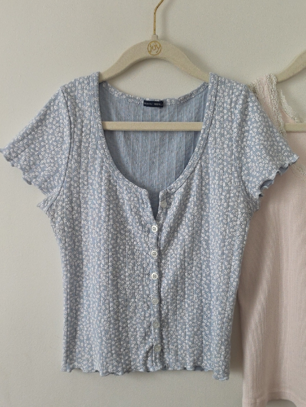 Brandy Melville Floral Tee & Blush Lace-Trim Tank Set Size 2/XS - Picture 2 of 7